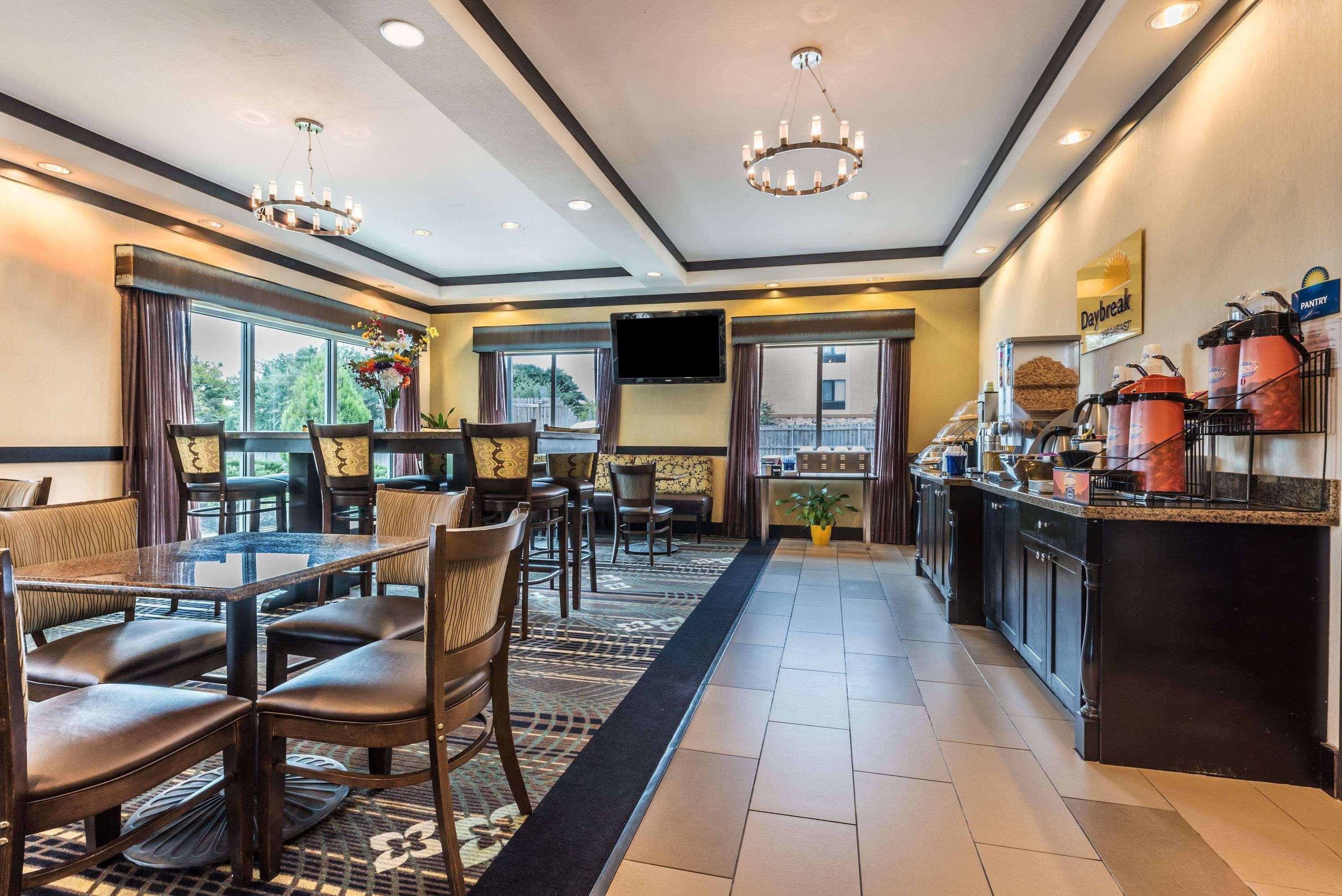 Days Inn & Suites By Wyndham Mineral Wells Luaran gambar